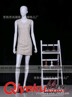 坐模 熱銷爆款服裝店櫥窗展示 高光亮白PU烤瓷女全身坐模 婚紗模特道具原始圖片2