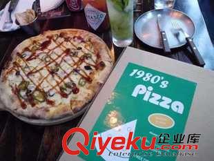 衛(wèi)衣類 帶包裝盒 pizza披薩炸雞靈感紀(jì)念款寬松衛(wèi)衣 女原始圖片3