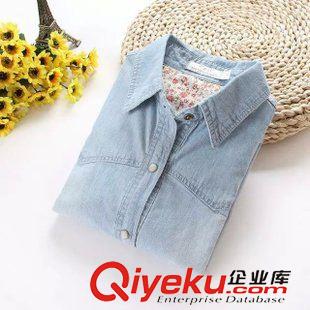 7-8號(hào)新款 水洗牛仔經(jīng)典下口袋長(zhǎng)袖翻領(lǐng)修身大碼顯瘦牛仔衣女襯衫
