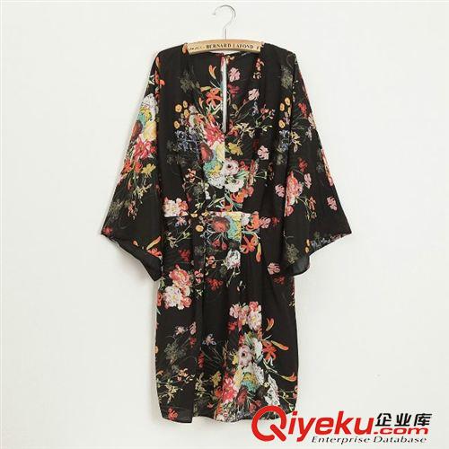 合服 女裝批發(fā)14春夏新款歐美dp田園風(fēng)印花V領(lǐng)和服式九分袖連衣裙