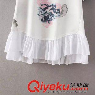 T 恤 爆款 韓國(guó)東大門(mén)夏季新款女式上衣 花朵印花荷葉邊拼接中長(zhǎng)女T恤原始圖片3