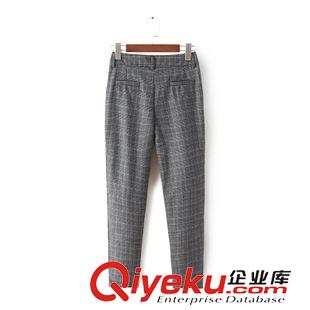 29-30號(hào)新款 秋季新款簡(jiǎn)約百搭時(shí)尚減齡可卸英倫格子連體女背帶褲女褲休閑褲女原始圖片2