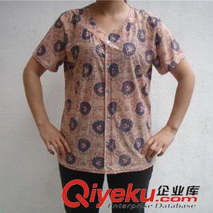 阿婆短袖衫 襯衫潮開衫老人地?cái)偡b 清倉甩賣 城鎮(zhèn)批發(fā) 媽媽中老年阿婆裝