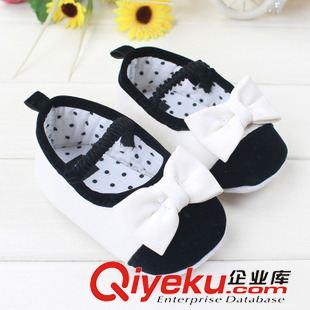7月份新款學(xué)步鞋 爆款 新款 外貿(mào)批發(fā) 可愛學(xué)步鞋 套鞋 L0167 兩色可選