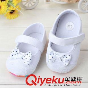 Mothercare 歐美爆款 時(shí)尚軟底防滑寶寶學(xué)步鞋 M0254