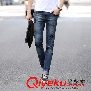 男款牛仔 2015年秋冬新款貓抓彈力修身小腳牛仔褲男潮韓板青少年補(bǔ)丁原始圖片3