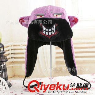 雷鋒帽 廠家韓國新款卡通惡魔牙齒刺繡雷鋒帽冬天男士女士加厚護耳東北帽原始圖片2