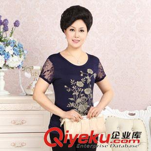 T恤 母親節媽媽裝中老年夏裝女款上衣40-50歲大碼媽媽夏裝短袖純棉T恤