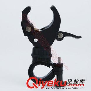自行車(chē)車(chē)夾 燈夾  燈架 {zx1}款360度旋轉(zhuǎn){wn}大夾子自行車(chē)前燈架  手電筒夾子/車(chē)夾原始圖片2
