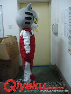 KT貓--- kitty Cat 供應全身超柔剪毛可行走卡通人偶服飾紅貓手