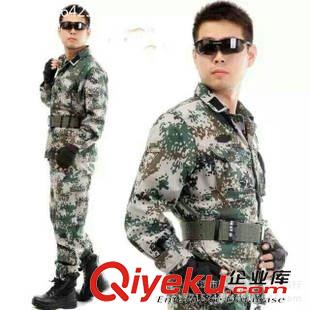 熱賣爆款 專業(yè)供應(yīng) 07作訓(xùn)服林地迷彩服長袖套裝男 常規(guī)耐磨斜紋迷彩服原始圖片2