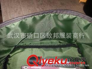 新品上市 專業(yè)提供 優(yōu)質(zhì)迷彩洗漱袋 迷彩手提小包 露營野餐專用小包