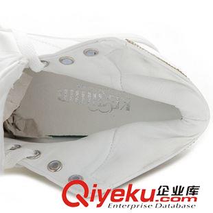 8月21日-31日新品 白色水鉆高幫鞋女秋季新款隱形內增高女鞋休閑鞋旅游鞋女運動鞋潮原始圖片2