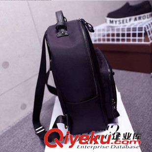 8月新款{dy}批 批發2015新款熱銷優質尼龍布鉚釘雙肩包學生書包潮女旅行女士背包原始圖片3