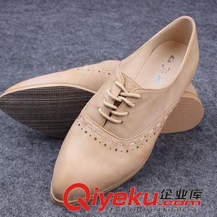 未分類 廠家批發(fā)外貿(mào)女鞋韓版仿皮尖頭粗跟女單鞋大碼女鞋批發(fā)休閑鞋女原始圖片2
