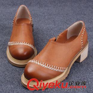 未分類(lèi) 廠家直銷(xiāo)韓國(guó)女鞋秋季新款潮單鞋韓版純色圓頭粗高跟鞋純皮女鞋