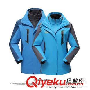 沖鋒衣兩件套 廠家直銷戶外沖鋒衣兩件套三合一防風(fēng)防水可定做親子套裝一件代發(fā)