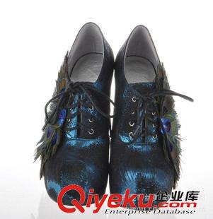 訂單鞋（無現(xiàn)貨） 新款高檔外貿(mào)原單個(gè)性單鞋 歐美時(shí)尚超高跟女鞋 防水臺(tái)粗跟短靴子原始圖片3
