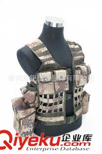 戰術背心 新式荒漠迷彩06通用單兵戰斗攜行具 88狙擊手配置 可定制各種迷彩原始圖片2