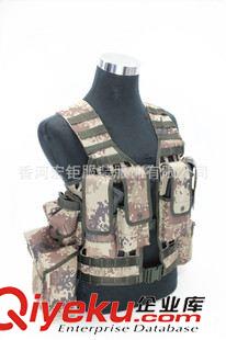 戰(zhàn)術(shù)背心 新式荒漠迷彩06通用單兵戰(zhàn)斗攜行具 士兵配置 可定制各種迷彩顏色
