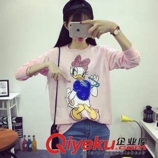 9-21上新 XB 實拍新款學院風唐老鴨戴眼鏡印花蝴蝶結亮片粉色長袖衛衣女