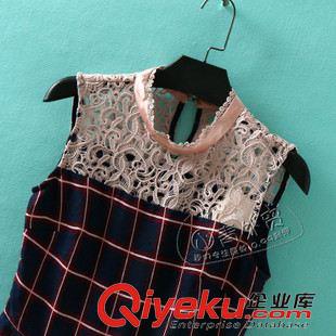 7月7日新品 B288 意大利單 夏季新款蕾絲拼接小立領(lǐng)修身格子女裝背心裙連衣裙原始圖片3