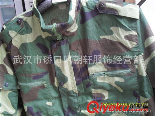 軍訓(xùn)用具 生產(chǎn)批發(fā)87防撕裂網(wǎng)格迷彩，院校軍訓(xùn)服，優(yōu)質(zhì)汽修服，