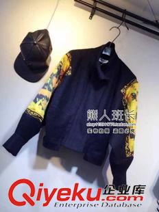 9月23日NEW 15秋冬新款 韓國東大門復古寬松印花刺繡短款蝙蝠袖毛呢外套女