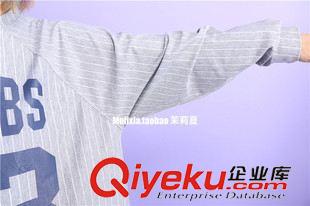 9月15日NEW 15秋季新款 韓國(guó)東大門學(xué)院風(fēng)寬松豎條紋63字母印花大碼連衣裙原始圖片3