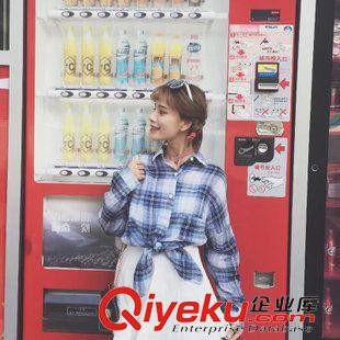 2015年{zx1}春夏款 15夏季新款 韓國(guó)東大門學(xué)院風(fēng)料線條格子休閑寬松防曬襯衣原始圖片3