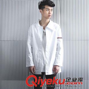 8.22（代理第二檔價(jià)格） W193*2015初秋新款 韓版復(fù)古潮男米色亞麻長(zhǎng)款風(fēng)衣 寬松外套 P145