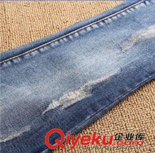 孕婦牛仔褲 秋季新品孕婦鉛筆長褲復古磨破牛仔褲孕婦托腹褲批發(fā)直銷原始圖片2