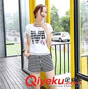 夏季新品上市 2015夏季新款韓版小香風(fēng)兩件套休閑套裝T恤短裙 女 送腰帶批發(fā)
