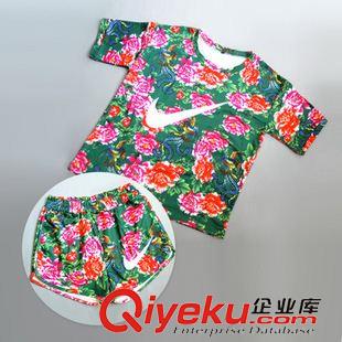 衛(wèi)衣/運動休閑套裝 Leisure suit 碎花套裝女夏閨蜜情侶短褲短袖運動休閑兩件套東北大花印花潮批發(fā)