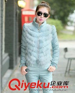 衛(wèi)衣/運動休閑套裝 Leisure suit 2015羽絨服皮草三件套女時尚馬甲真毛毛運動休閑套裝原始圖片2
