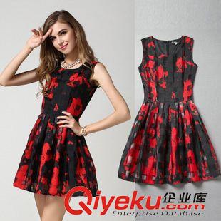夏季新品7月03 秋冬新款女裝長(zhǎng)袖修身連衣裙   女式加絨加厚打底裙韓國(guó)8816