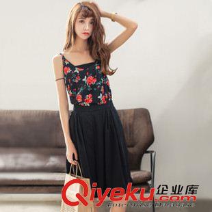 早秋8月新品 實(shí)拍 2015夏裝新款韓版玫瑰花朵雪紡吊帶V領(lǐng)背心上衣女好質(zhì)量現(xiàn)貨原始圖片3
