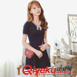 早秋8月新品 實拍韓國訂單2015早秋新款日系復古高腰撕破顯瘦牛仔褲鉛筆褲女潮