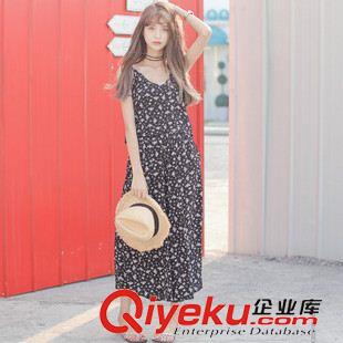 早秋8月新品 實拍2015夏裝新款日系復古碎花吊帶背心+闊腿9分褲套裝女潮好質(zhì)量原始圖片3
