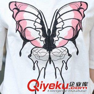 夏季新品7月30 歐洲站2015夏季新款時尚潮牌女裝天絲麻蝴蝶印花五分袖套裝透氣原始圖片3