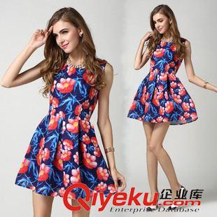 夏季新品7月25 2015春夏新款連衣裙女裝 韓版修身OL氣質(zhì)白色仙女背心打底裙批發(fā)