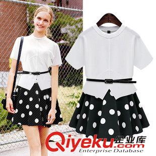 休閑套裝 實拍 歐洲站2015夏季新款歐美風(fēng)圓領(lǐng)大紅唇+T恤短褲套裝(送腰帶)