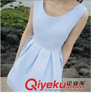 夏季新品7月19 2015夏季新品款 学院格子小清新格纹大摆收腰蓬蓬背心无袖连衣裙