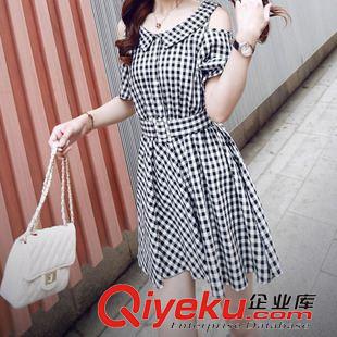 連衣裙 新款英倫格子連衣裙女夏 修身顯瘦小清新短袖露肩裙子潮原始圖片3
