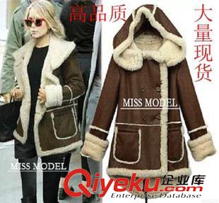 8.12 現(xiàn)貨2015外貿(mào)新品加厚棉服 羊羔毛保暖棉衣女 中長款棉襖厚外套