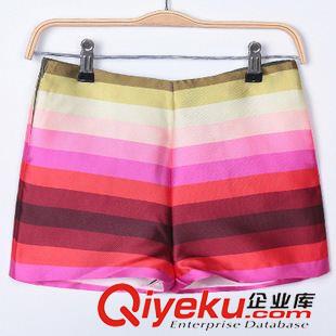 六月新款 實拍2015撞色 休閑時尚彩虹條紋百搭短褲熱褲女 彩色彩條質感短褲原始圖片3