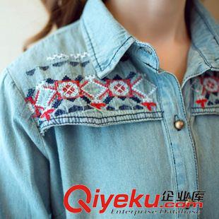 三月新款 2015夏季新款日系外貿(mào)女裝民族風復古刺繡襯衣長袖牛仔襯衫女原始圖片3