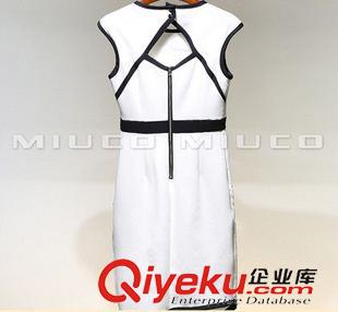 無袖連衣裙 2015夏裝新款女黑白拼色性感露背收腰修身OL名媛氣質(zhì)連衣裙原始圖片3