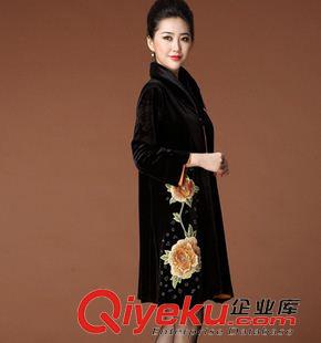 2015 媽媽裝 媽媽裝秋冬外套中老年大碼女裝中長款加肥加大金絲絨刺繡鳳凰大衣