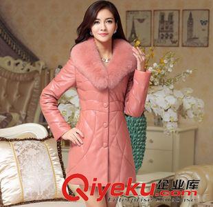 未分類 zp羽絨服女中長款2014新款狐貍毛領(lǐng)修身外套 皮衣